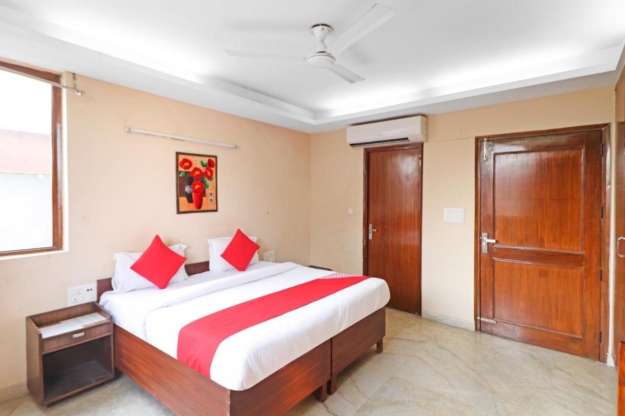 Oyo 87728 Shivam Residency Hotel