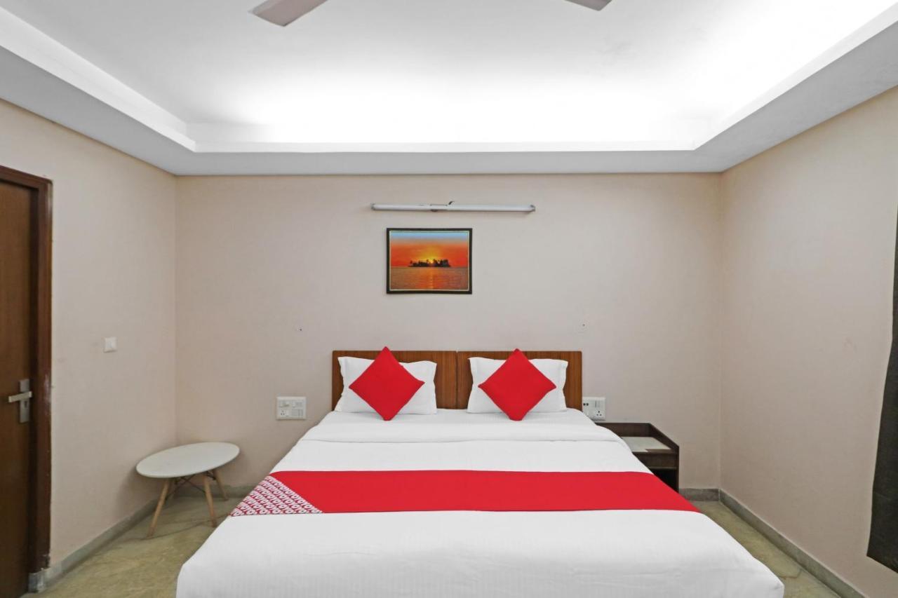 Hotel Oyo 87728 Shivam Residency 3*